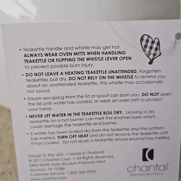 Chantal Whistling Kettle - Picture 4 of 6